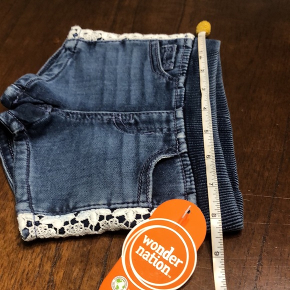 Wonder Nation Little Girl’s Shorts 12 Months - Picture 3 of 11